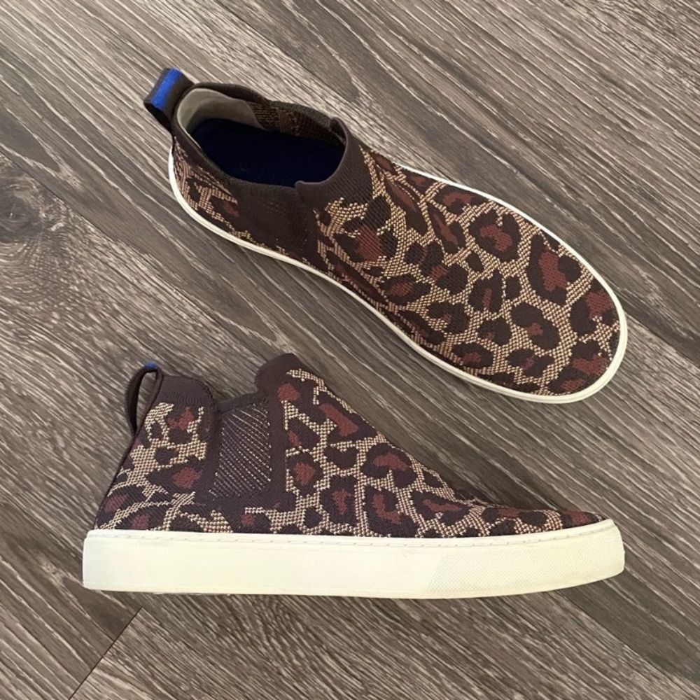Rothys wildcat cheetah Chelsea boots